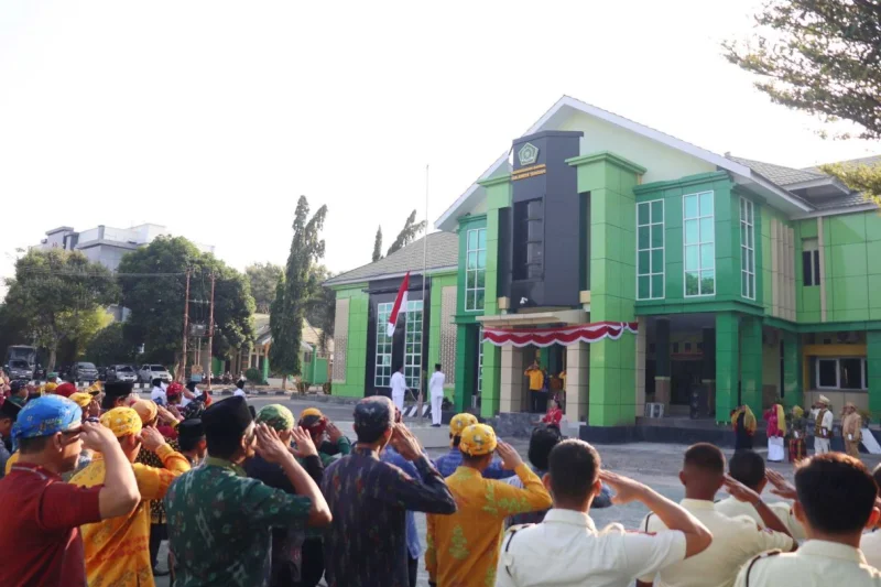 Upacara HUT ke 81 RI