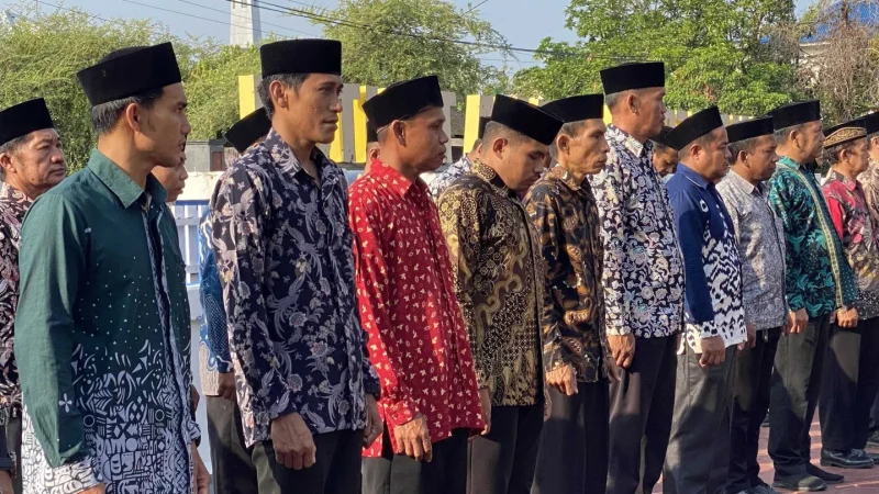 Merajut Kebersamaan dalam Balutan Batik: Kemenag Tolitoli Gelar Upacara Sumpah Pemuda ke-98