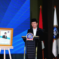 Raih Top GPR Figure Award 2026, Menag Apresiasi Kerja Kehumasan ASN Kemenag