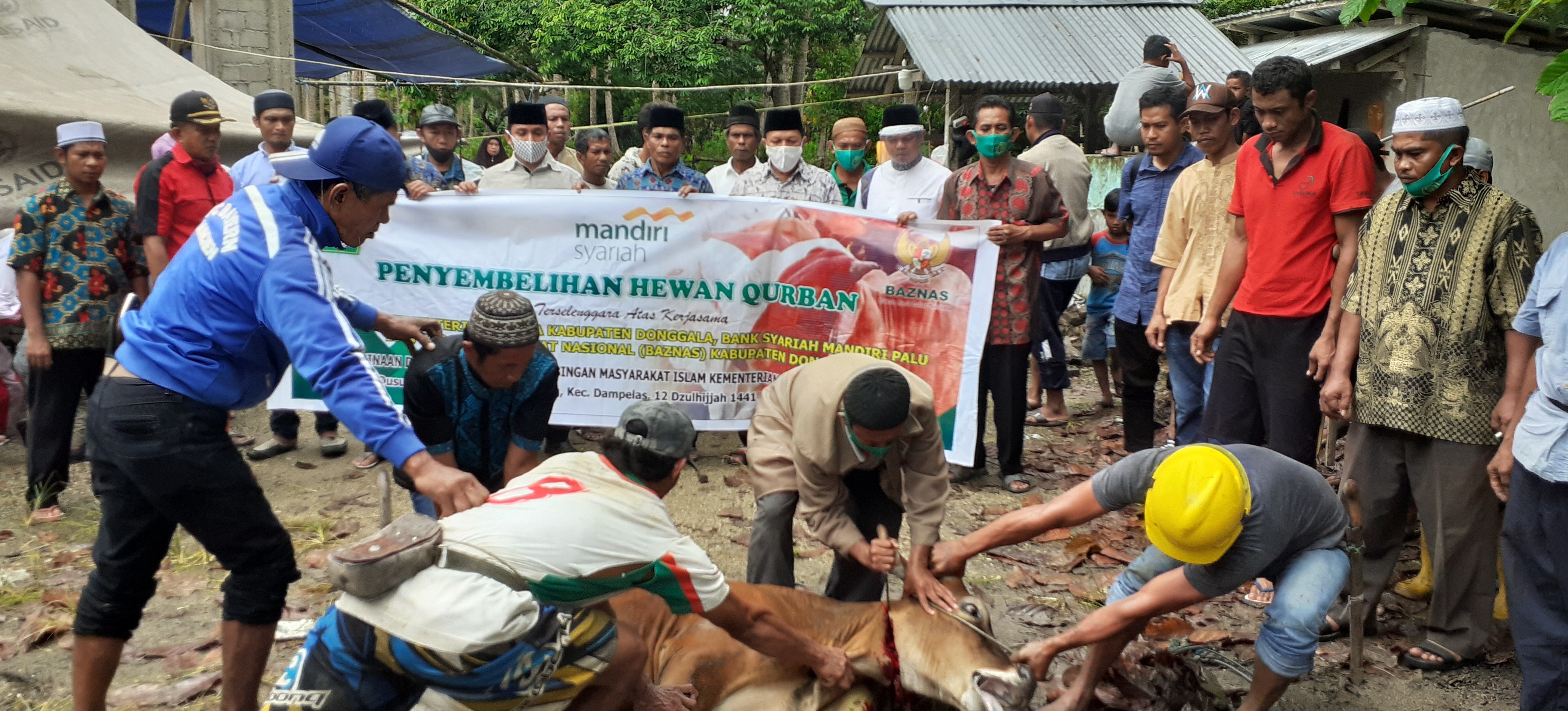 H. Rusdin :  Penyembelihan Hewan Kurban Bentuk Kepedulian dan Pengabdian pada Masyarakat