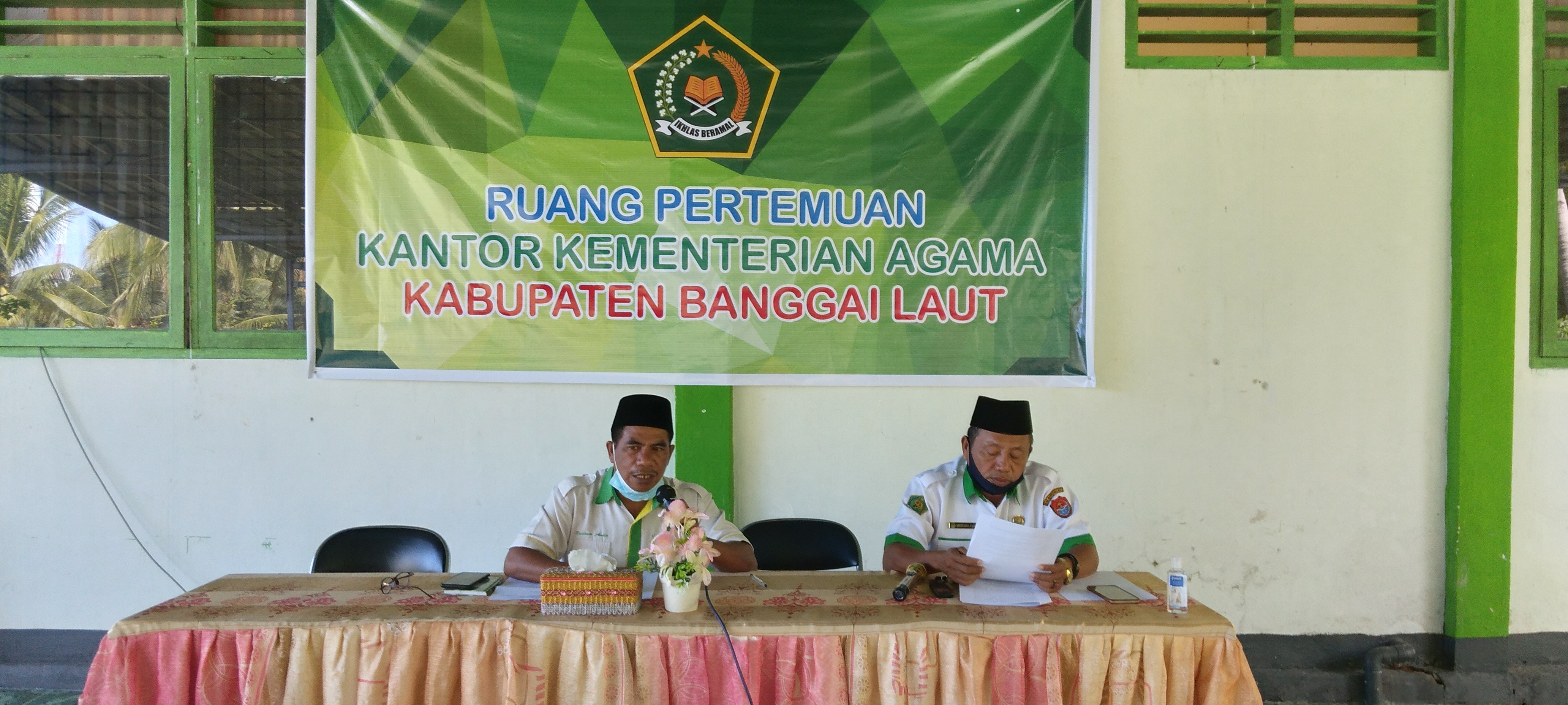 Gerhana Bulan Total, Kemenag Balut Laksanakan Rapat Bersama Para Imam Masjid