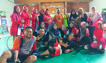 HAB Kemenag Kota Palu, Tim Bulutangkis Putri MAN 2 Kota Palu Kembali Juarai Ajang PORSENI  