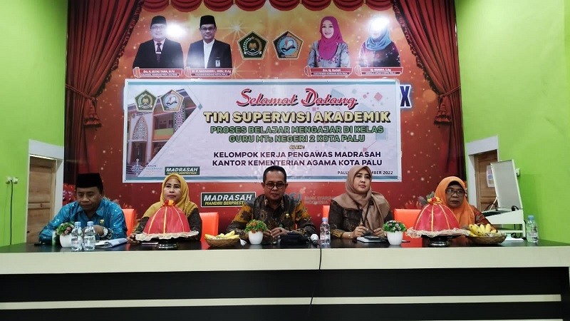 Pengawas Madrasah Gelar Supervisi Guru Di MTsN 2 Kota Palu
