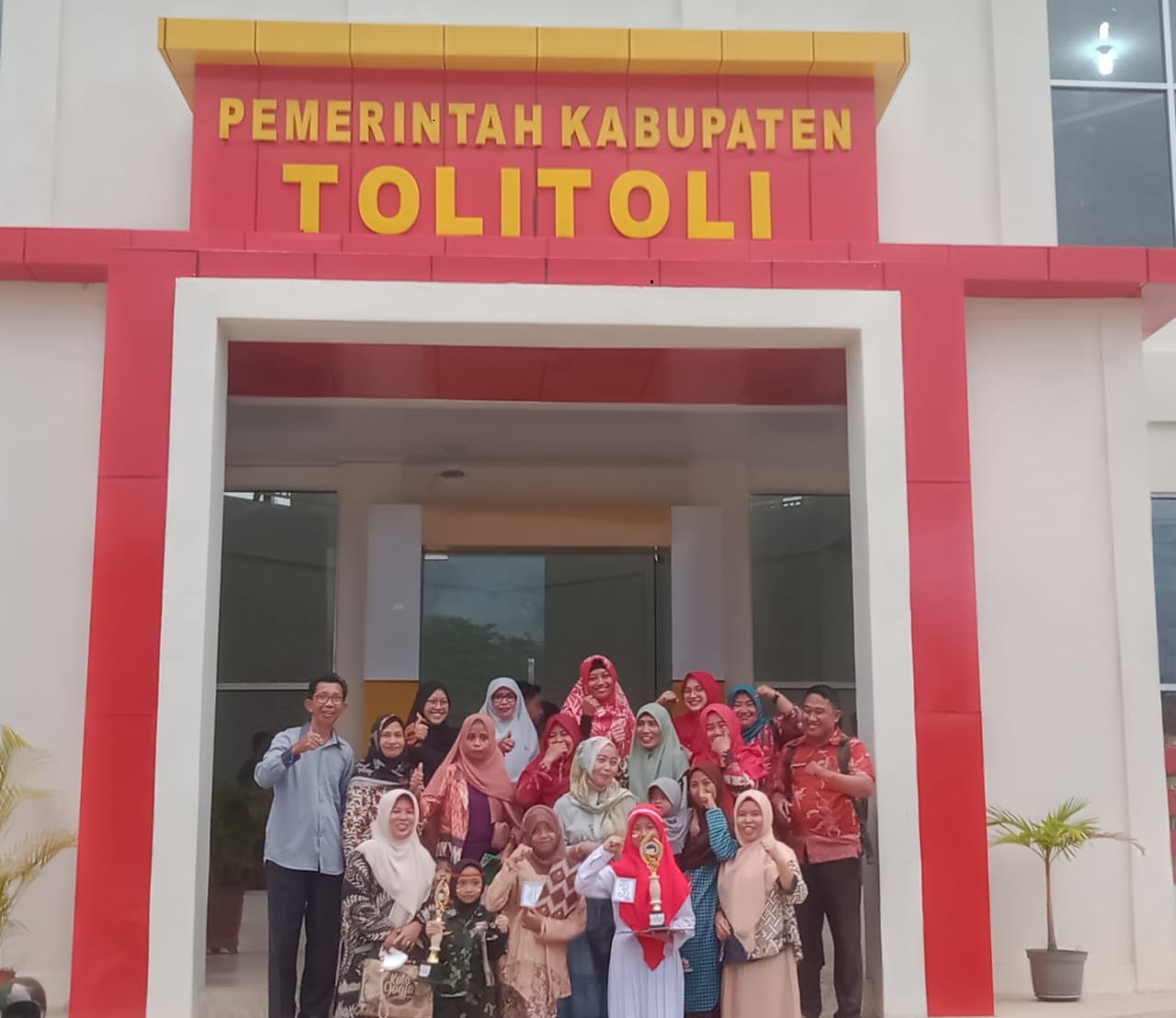 Siswa MIN 1 Tolitoli Juara pada Lomba Bercerita Anak Indonesia