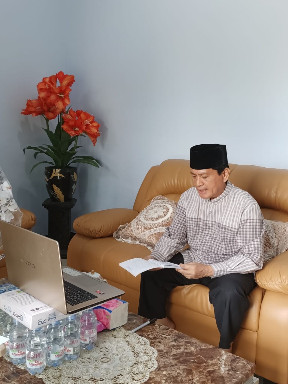 Pimpin Rapat Secara Daring, Kakanwil Evaluasi WFH
