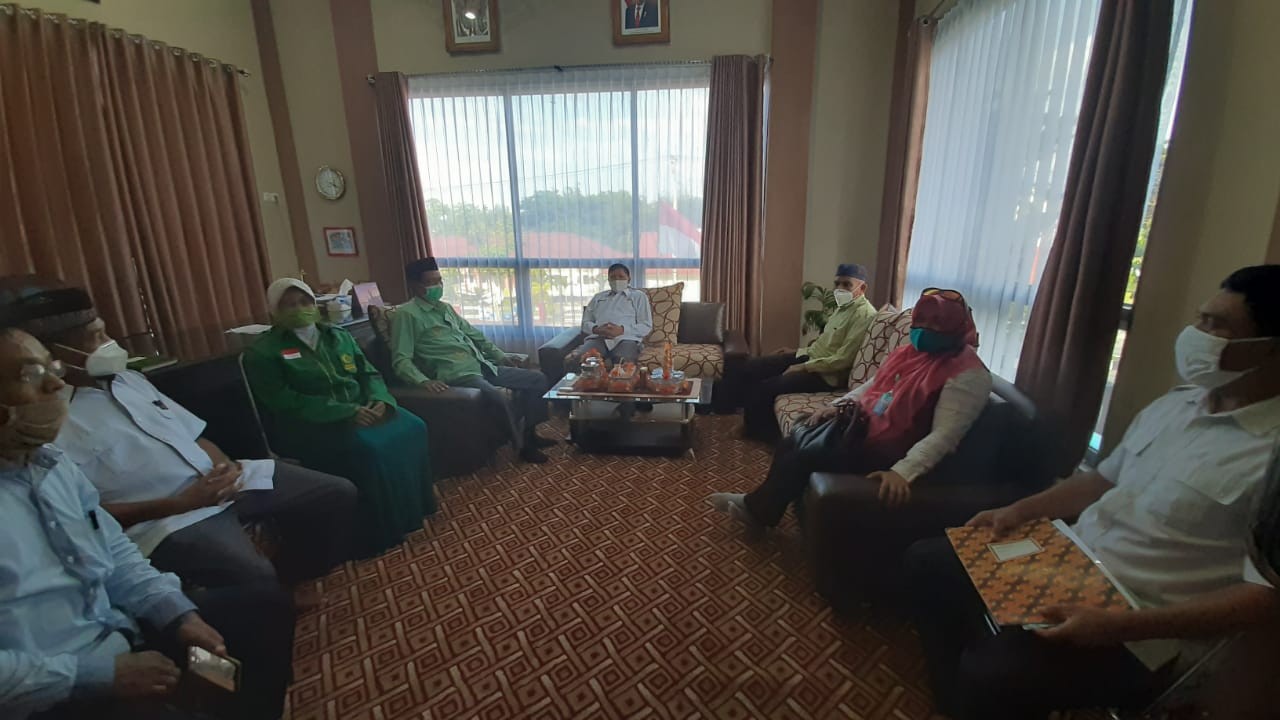 Kepala KanKemenag Donggala Silaturahmi Di Kemenag Parimo