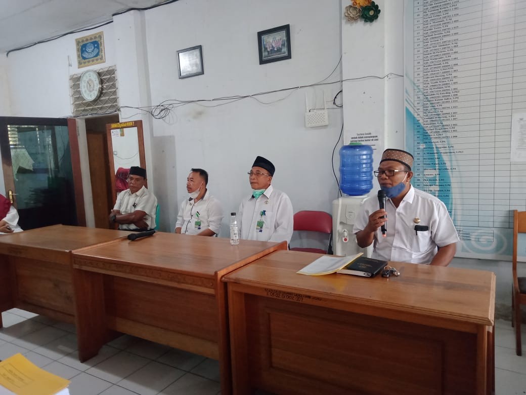 Kakankemenag Banggai didampingi Kasi Pendis, Silaturahmi Dan Penguatan Tata Kelola Madrasah