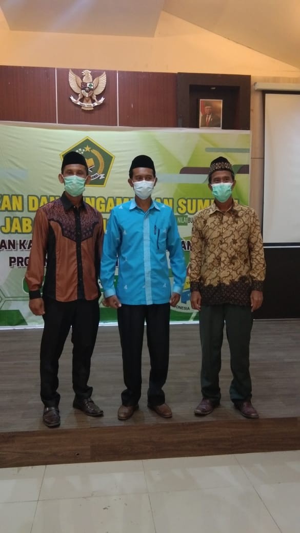 Dua ASN Kemenag Parimo Di Lantik Menjadi Pejabat Fungsional Arsiparis