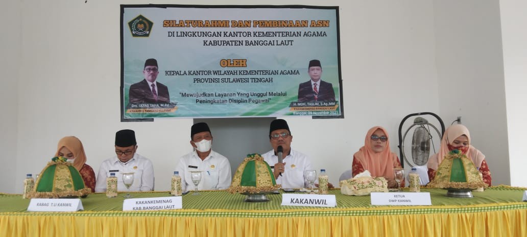 Kunjungan Kerja di Balut, Kakanwil: Tanamkan 5 Budaya Kerja Kemenag Dalam Diri