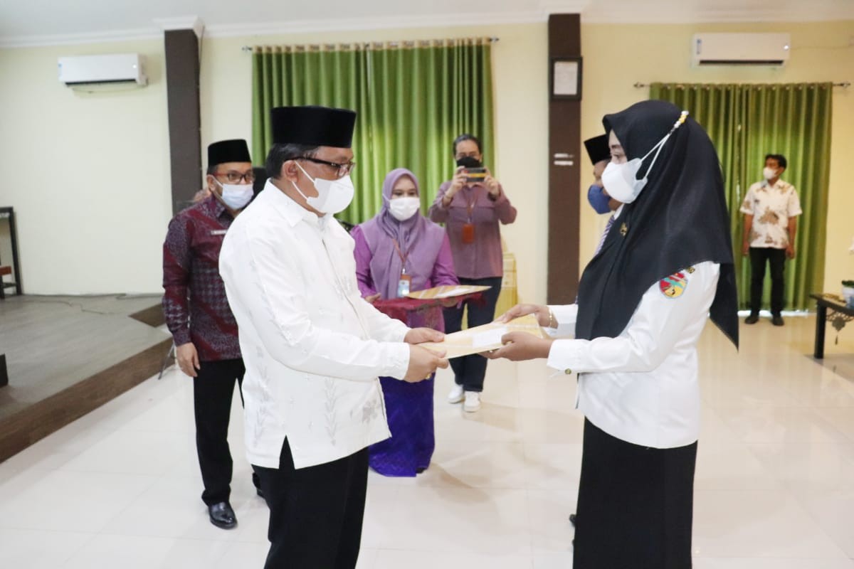 Sebanyak 65 CPPPK  Di lingkungan Kemenag Sulteng Menerima SK 