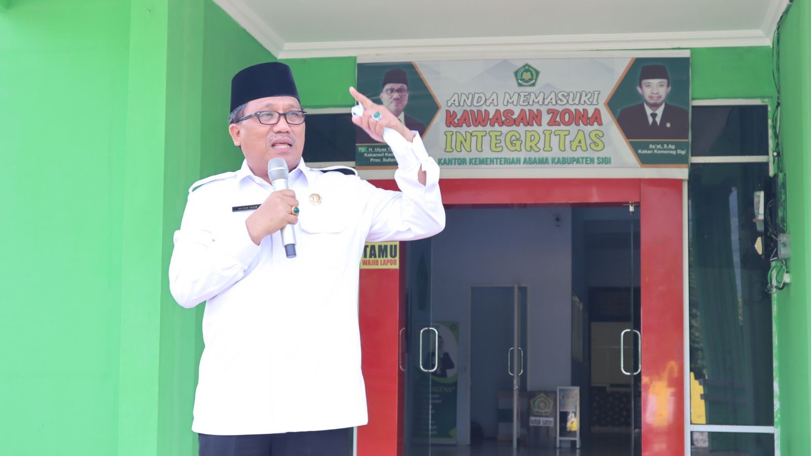 Kakanwil Pimpin Apel Perdana pasca Idulfitri di Kemenag Sigi 