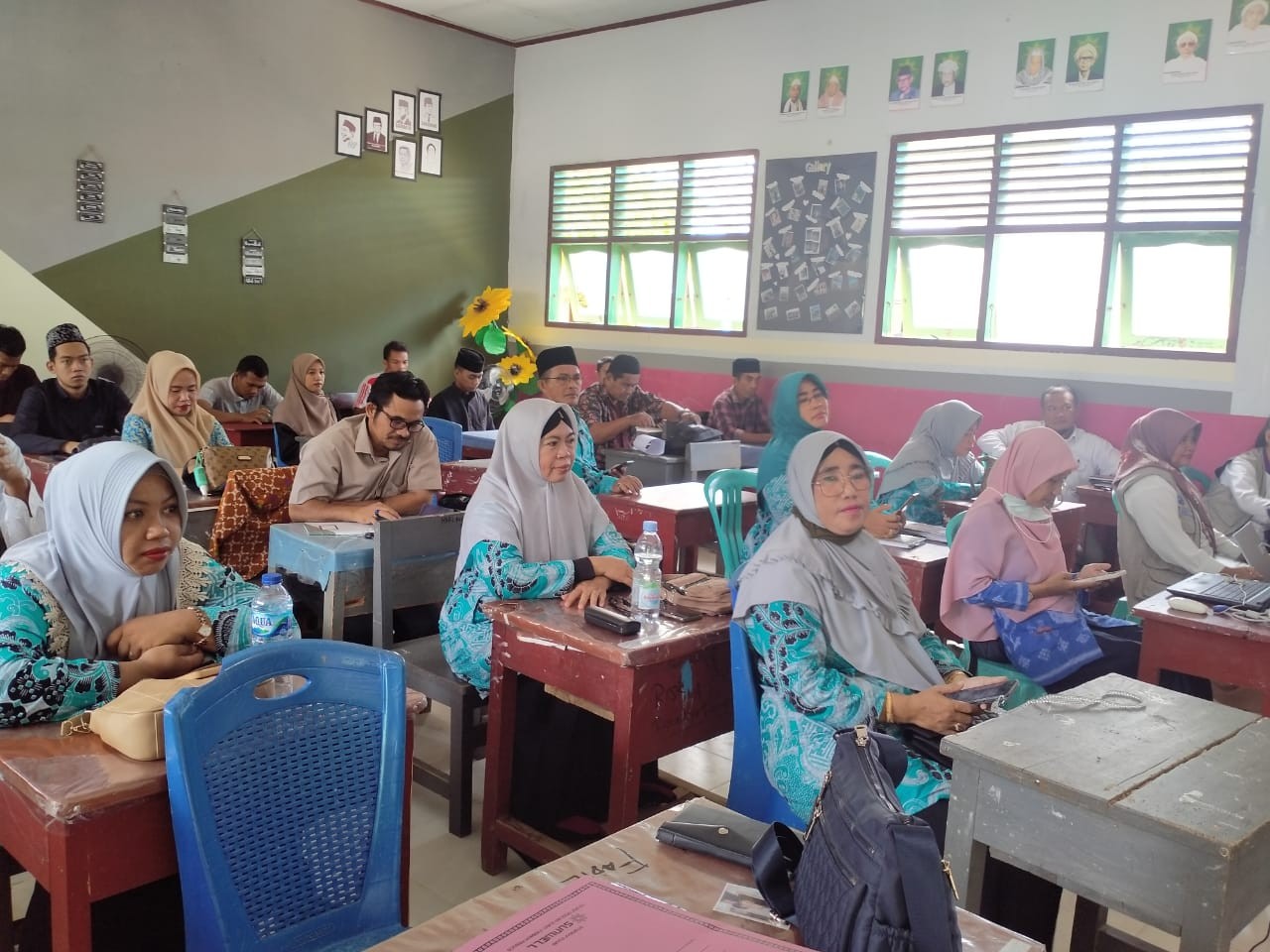 Rapat Koordinasi Kelompok Kerja Kepala Madrasah Wilayah 1