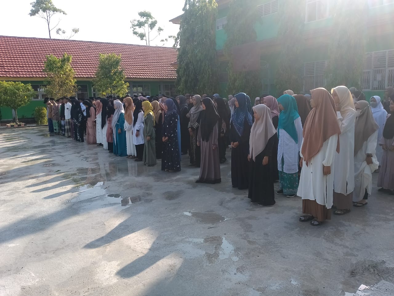 MAN 1 Parigi Gelar Upacara Peringatan Hari Santri 