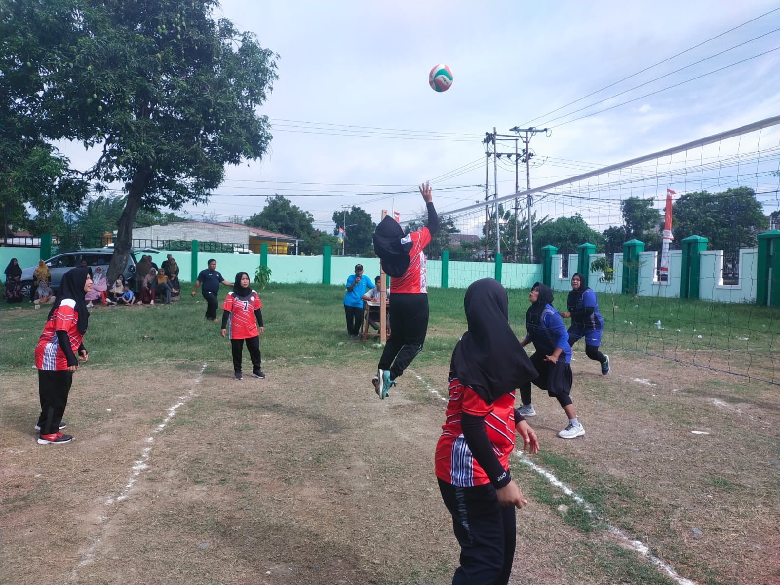 Tim Volly Putri  Kemenag Tolitoli Melenggang Ke Babak Final