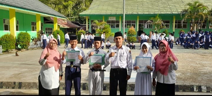 MTsN 2 Banggai Laut Raih Pretasi Pada Olimpiade Bahasa Arab Tingkat Kabupaten