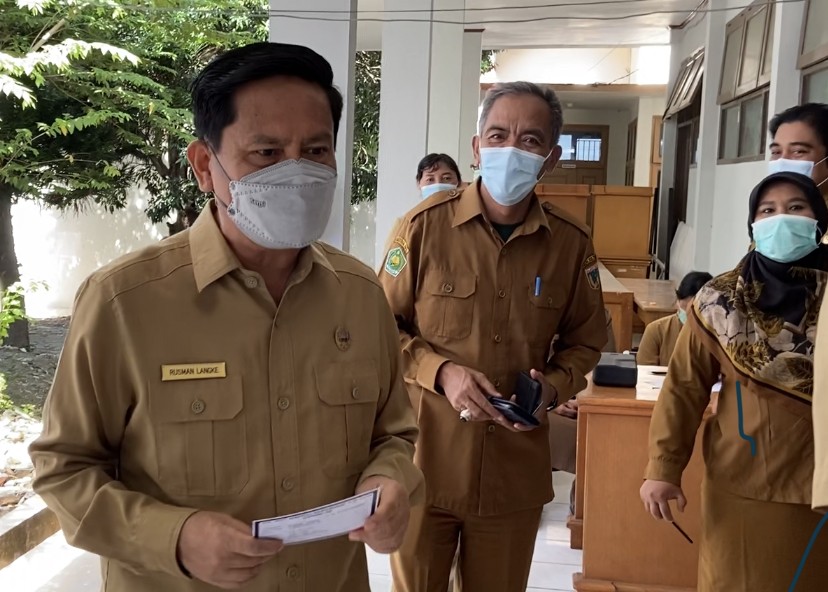 Kakanwil Kecam Pengeboman di depan Gereja Katedral Makassar