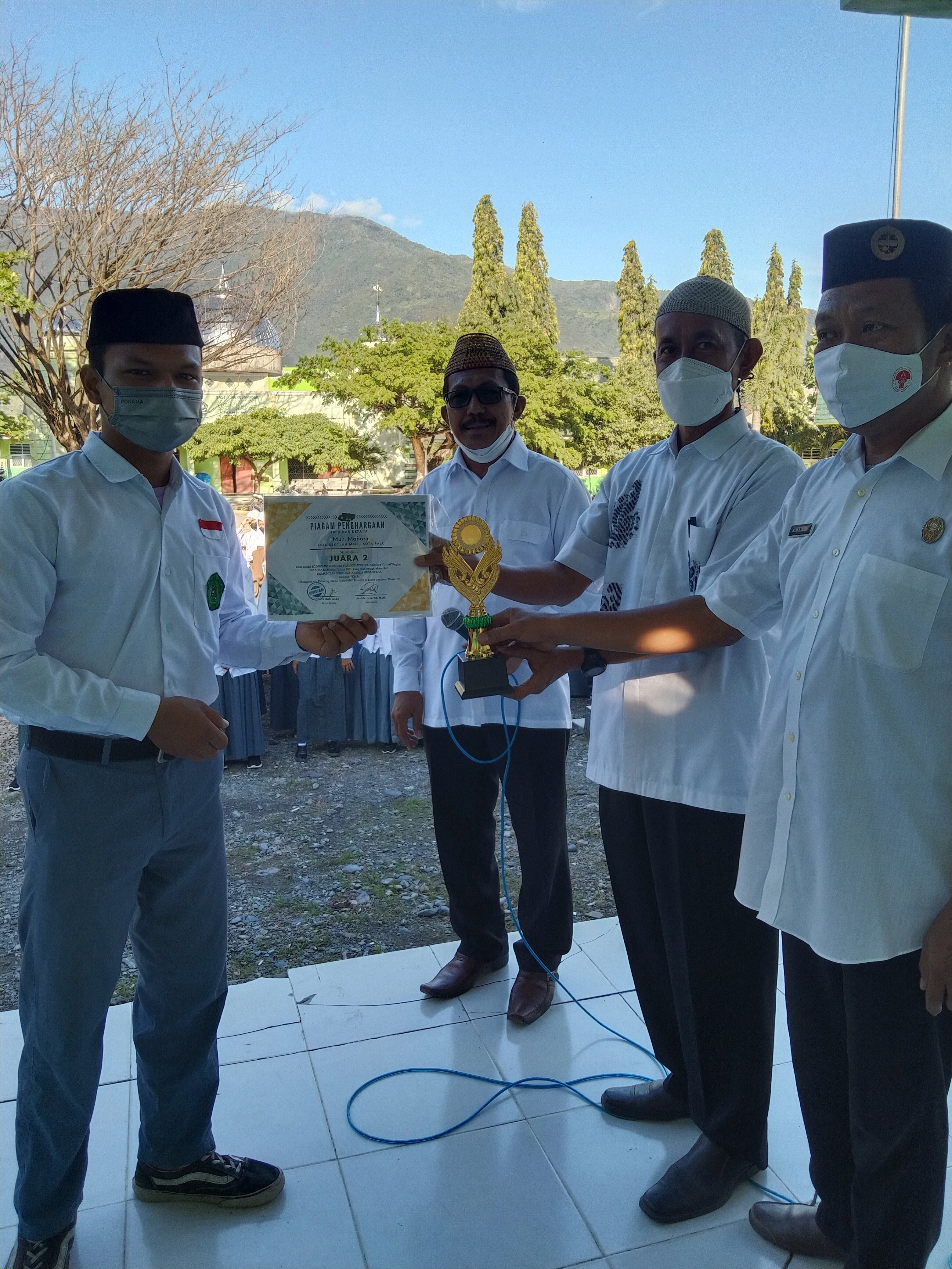 Menjadi Pengusaha Muda di MAN 1 Kota Palu