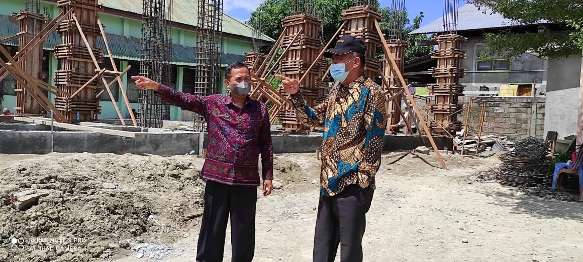 Jajaran Kemenag Propinsi Sulawesi Tengah Tinjau Pembangunan Gedung RKB di MTsN 2 Kota Palu
