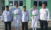 Usai Tunaikan Tugas Mulia, Dua Siswa Pasukan Pengibar Bendera Tingkat Provinsi dan Kota Palu Kembali Diterima oleh Kamad MAN 2 Kota Palu