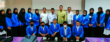 Kamad MAN 2 Kota Palu Terima Mahasiswa PLP Universitas Tadulako 