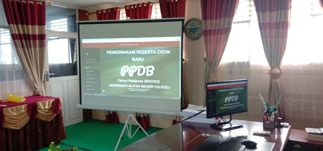 Sosialisasi PPDB Melalu Spanduk