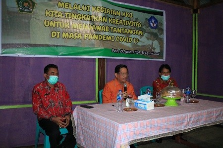 Tingkatkan Kreativitas, Guru Agama Hindu Poso Ikuti Bimtek 