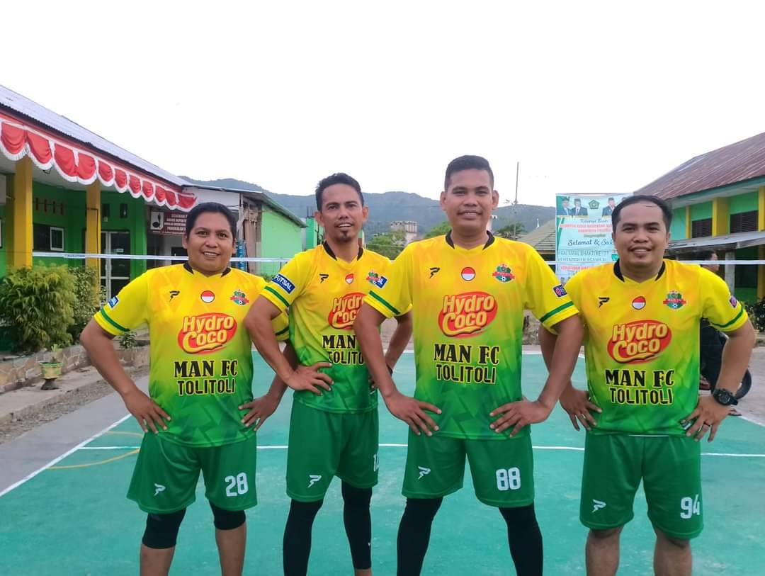 Selamat dan Sukses TIM sepak Takraw MAN Tolitoli Terbaik Dua