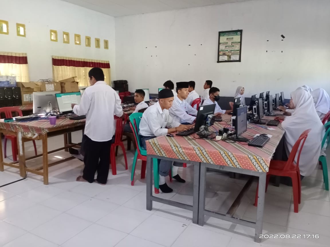 Pelaksanaan Gladi Bersih ANBK Tingkat Kabupaten Pada MAN Tolitoli