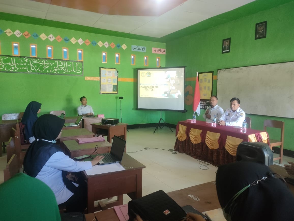 MGMP Matematika MA Kabupaten Tolitoli Gelar Pembinaan Profesionalisme Guru