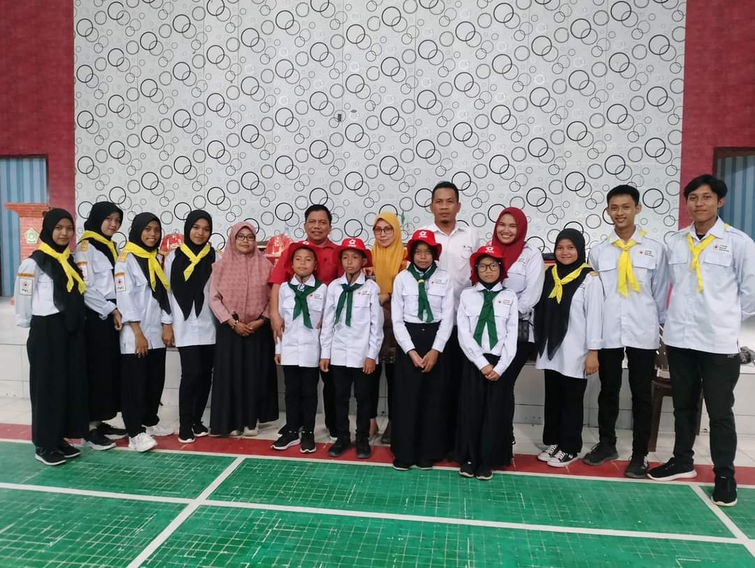 Pelantikan Ekstrakurikuler Palang Merah Remaja (PMR) Wira Tahun  2022