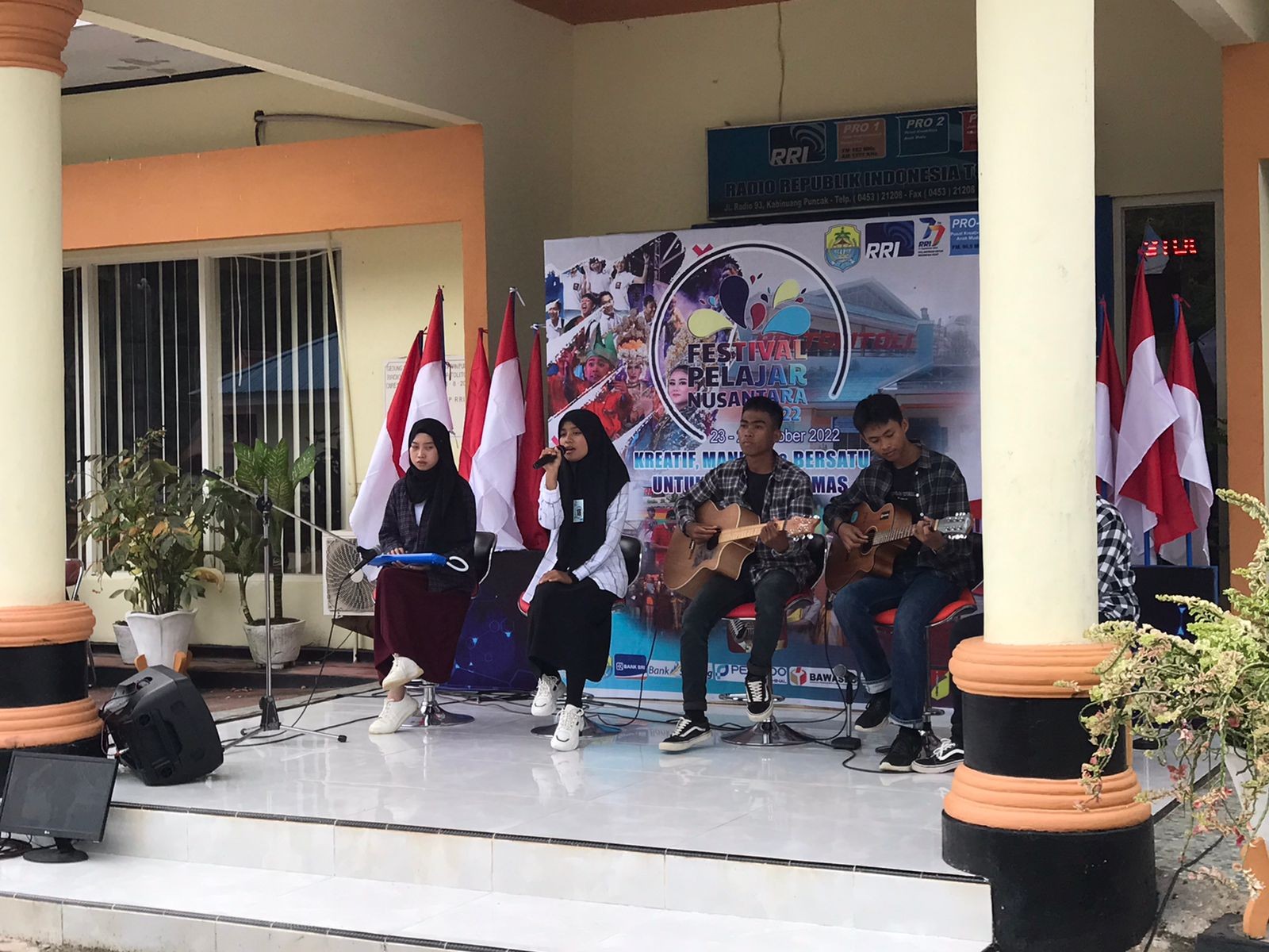 Akustik MAN Tolitoli Terbaik 3 Band Indie Lokal Di Ajang Festival Pelajar Nusantara LPP RRI Tolitoli