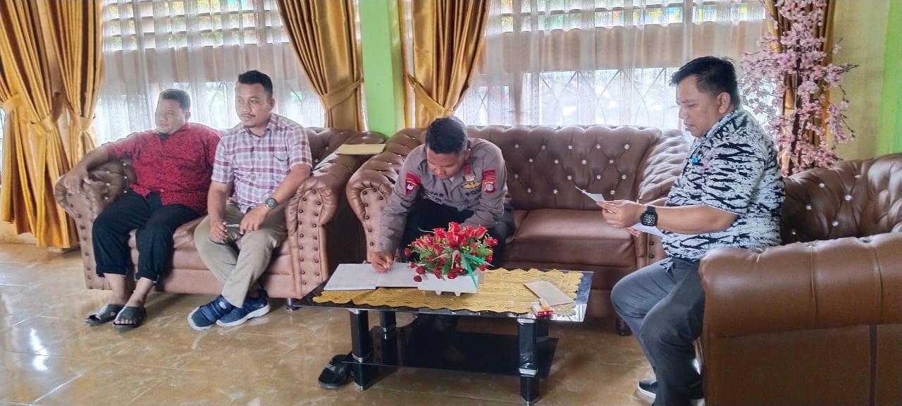 Kepala Man Tolitoli Menerima Kunjungan Silaturahim Satuan Brimob Kompi 4 Batalyon A Pelopor