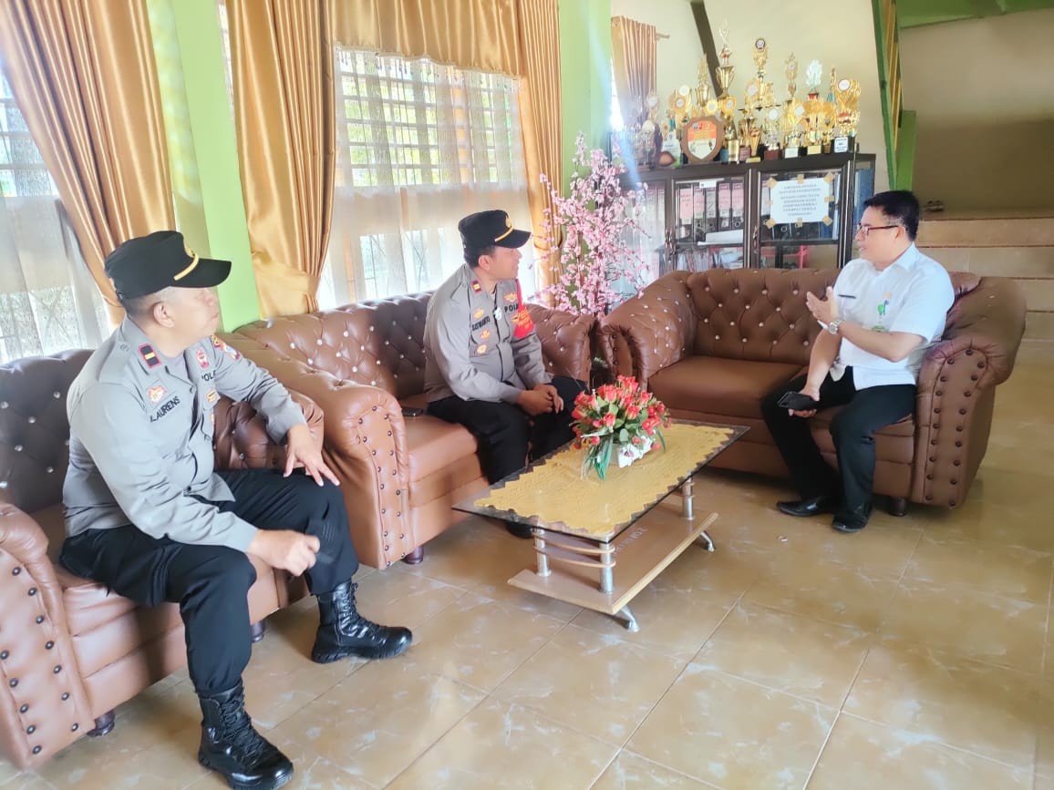 Polres Tolitoli sembangi MAN Tolitoli Dukung Vaksinasi Booster