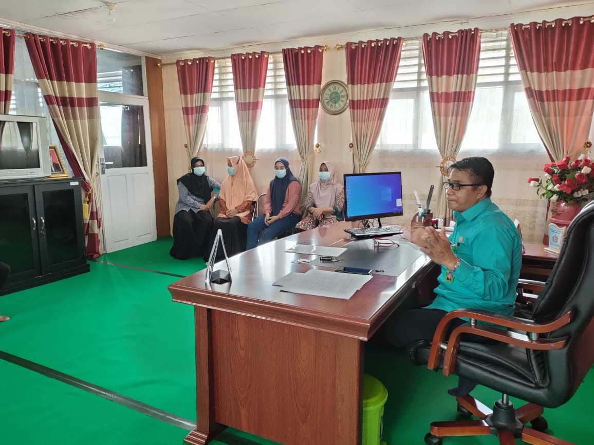 Kepala Madrasah Laksanakan Pembinaan  Tenaga Honorer MAN Tolitoli