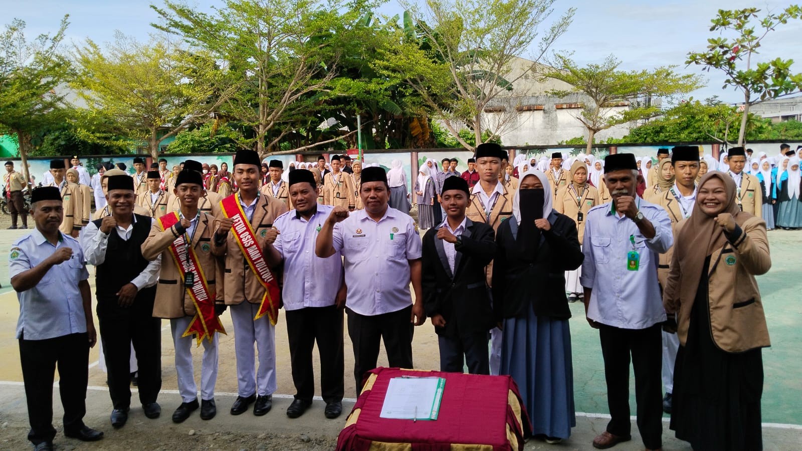 Pelantikan Pengurus Organisasi Siswa Intra Sekolah Madrasah Aliyah Negeri ToliToli Periode Tahun 2022/2023