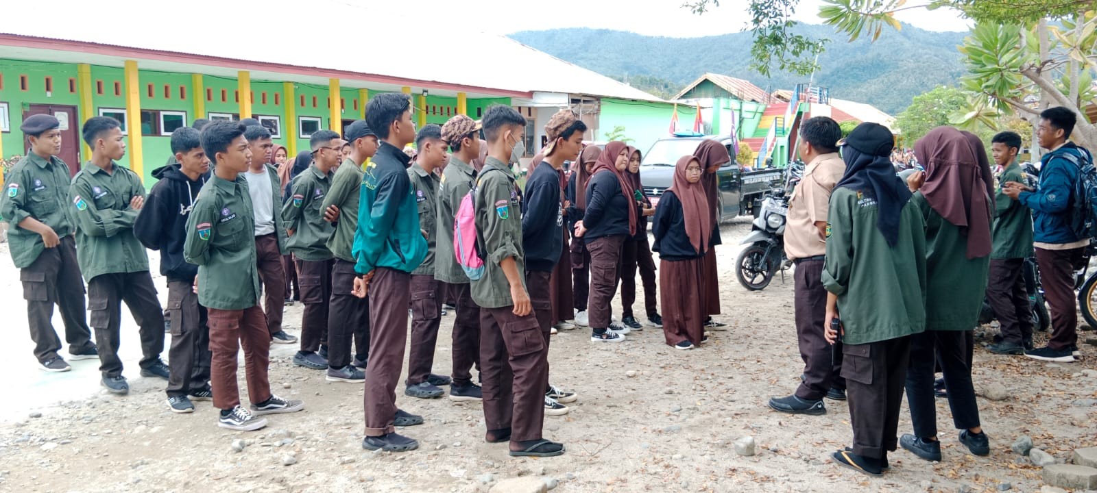 Gudep Sultan Hasanuddin dan RA Kartini MAN Tolitoli Lakukan Penjelajahan / Pengembaraan Pengambilan Wings Tapak Hitam Pramuka 