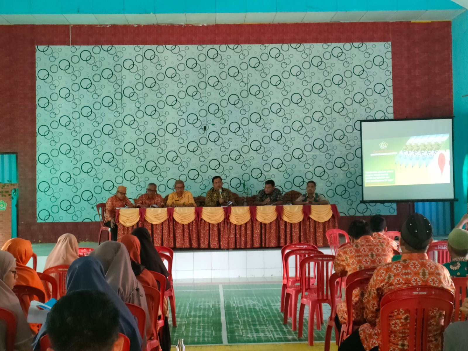 Rapat Pembagian Tugas Guru Pada MAN Tolitoli