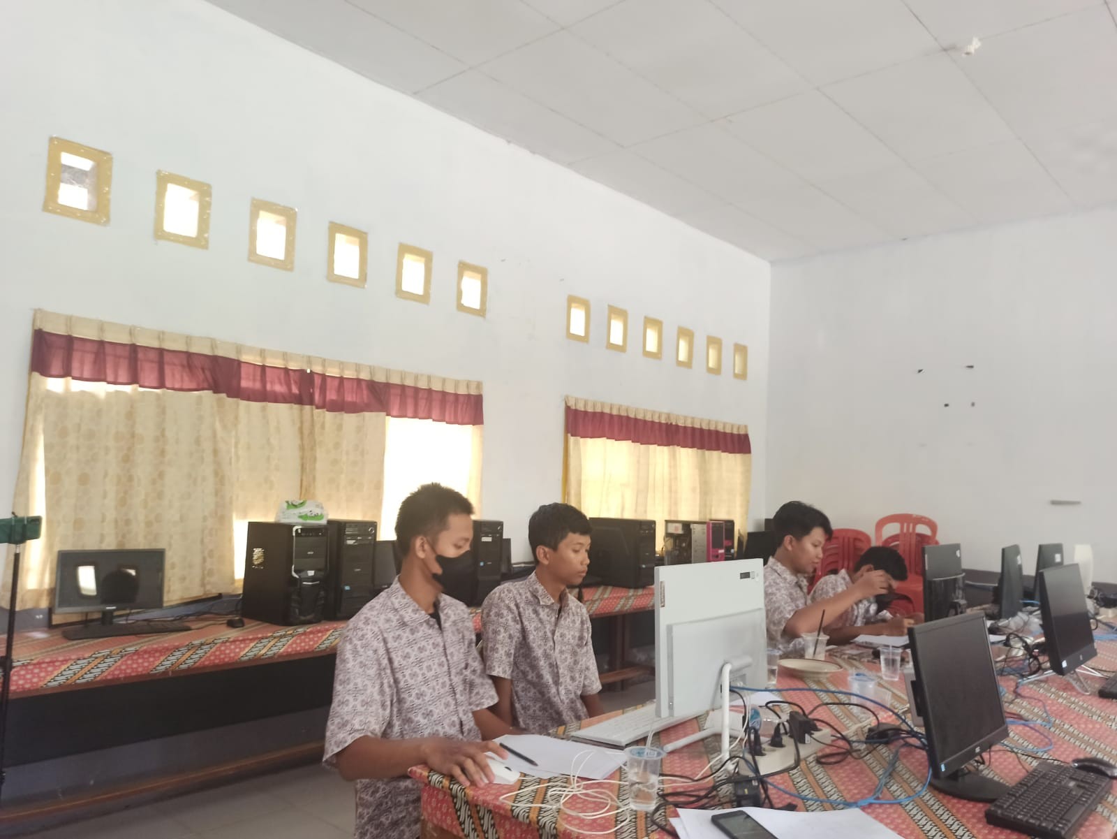 Empat Siswa Man Tolitoli Masuk  Babak semifinal Comics Tadulako 2021