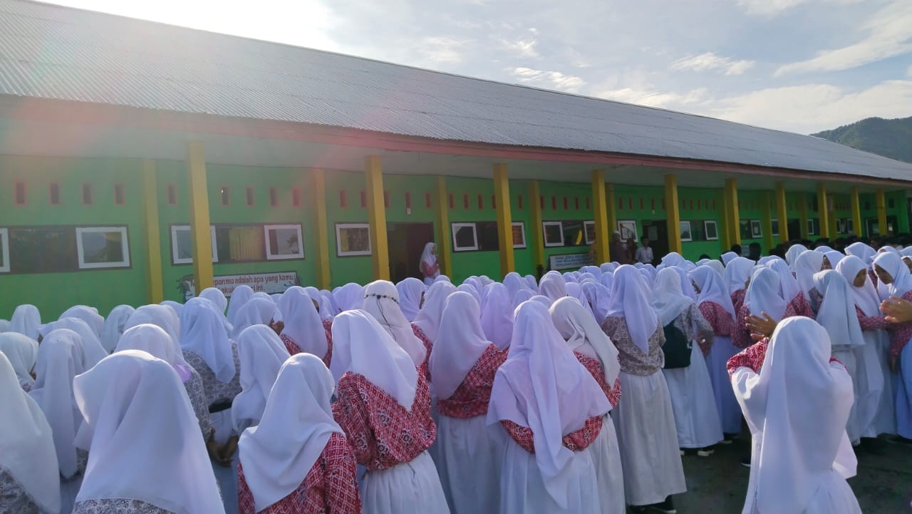 Kultum siswa MAN Tolitoli Dengan Judul Perlunya Memilih Teman