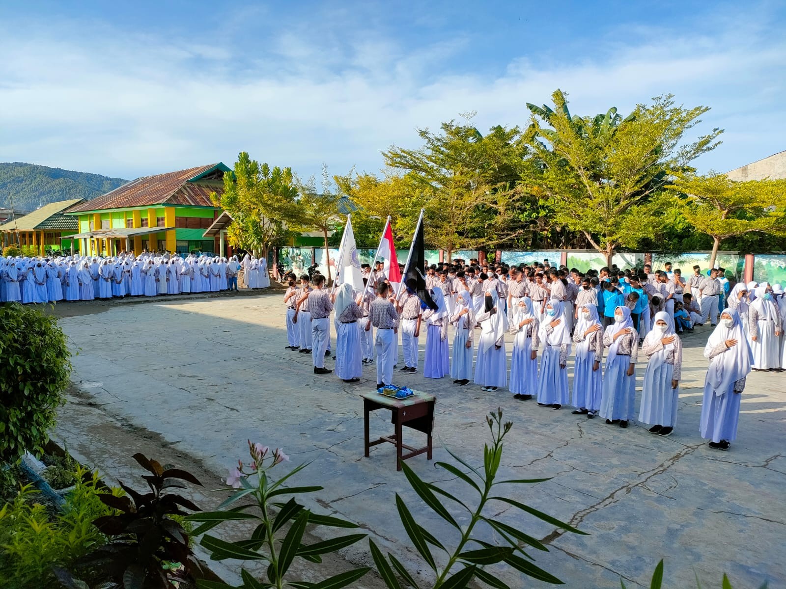 Ayub S. Bouty Kukuhkan Pengurus Kesenian dan Drumben MAN Tolitoli Periode 2022/2023
