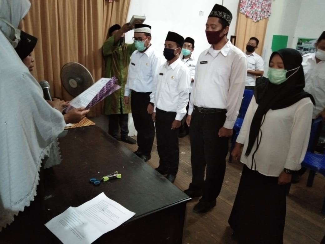 Kemenag Morut Laksanakan Pengambilan Sumpah PNS Baru