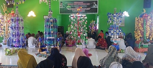 Keluarga Besar MTs Negeri 1 Tolitoli Memperingati Maulid Nabi Muhammad SAW 1444 H.