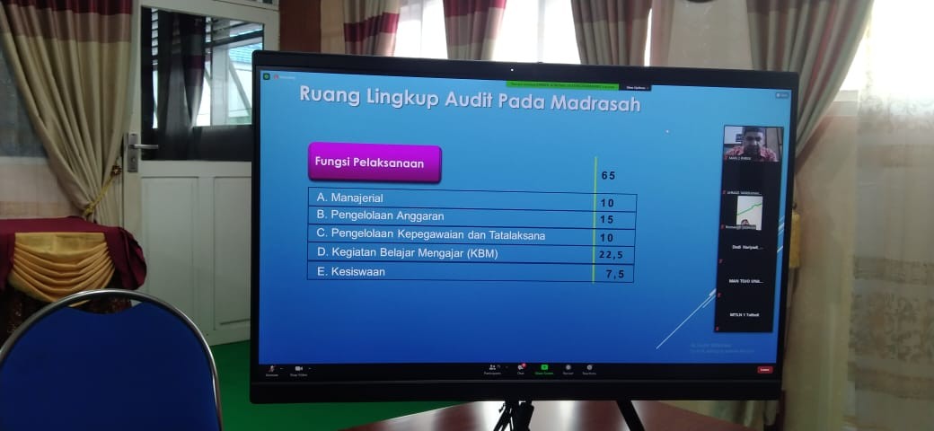 Kamad bersama Kaur TU Man Tolitoli Ikuti Zoom Meating Sosialisasi Audit Kinerja