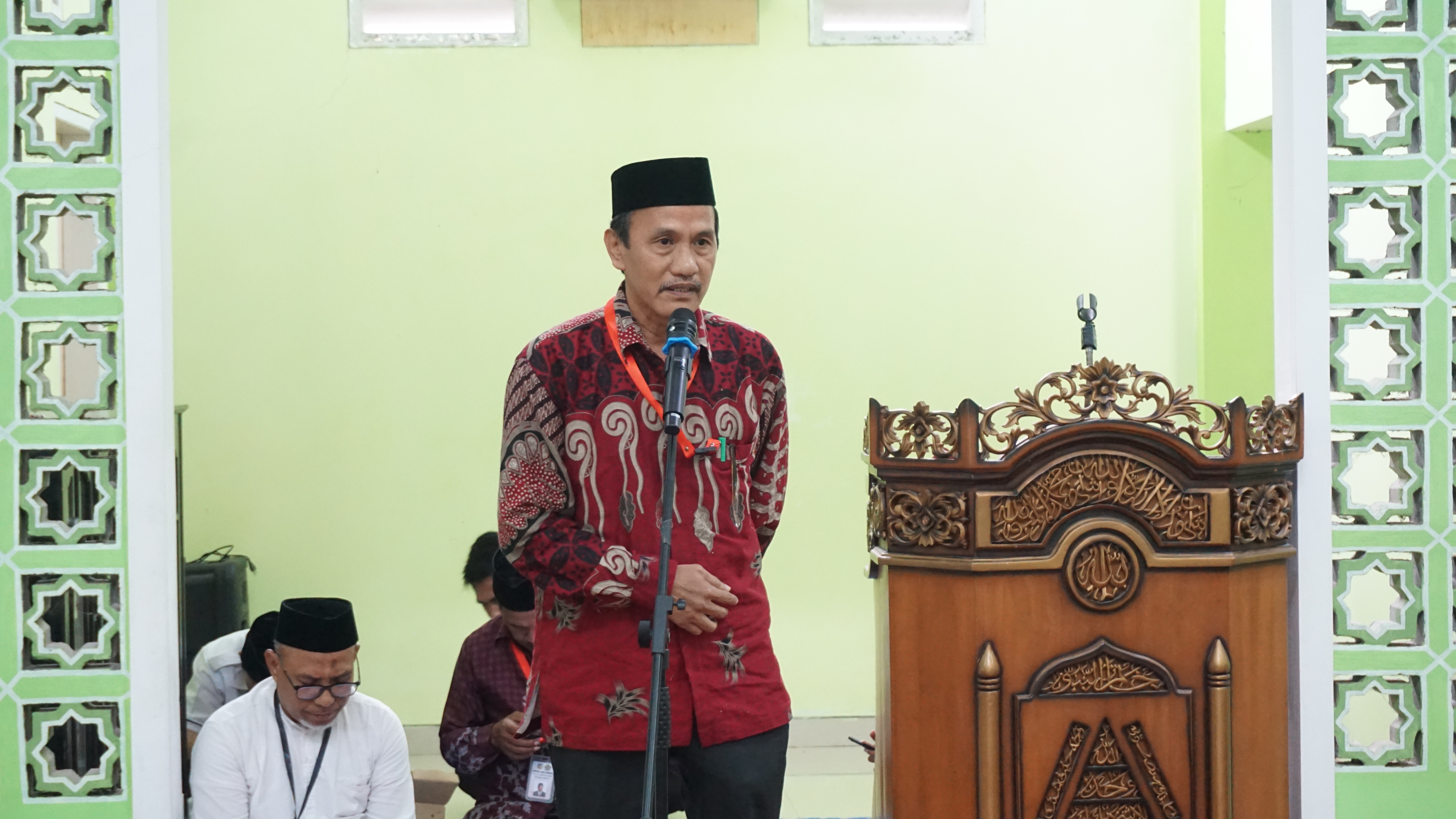 Kakankemenag Bangkep, H. Sofyan Arsyad saat membawakan sambutan